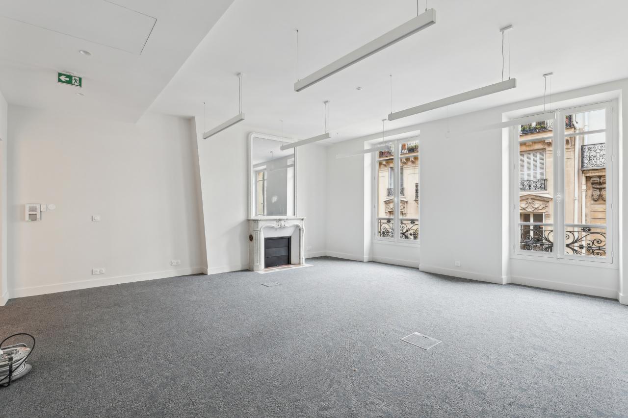 Bureau Paris 169m² Location bureau Paris OLBUR2426194 2